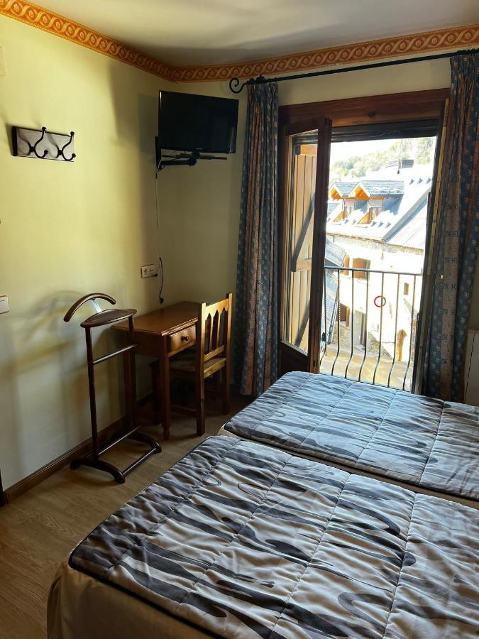 Casa Pelentos Sandiniés Eksteriør bilde